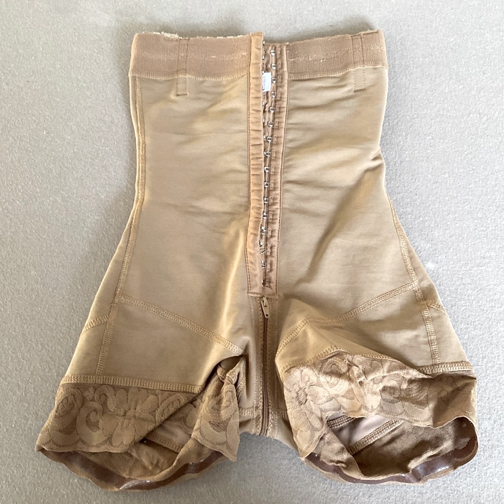 BEST! Corset Shape-wear Faja Spanks NWOT